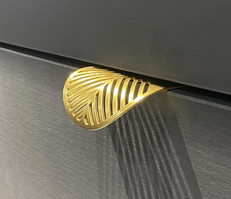 Handle